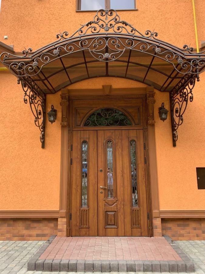 Hotel Сонячна Соната Poljana Exterior foto
