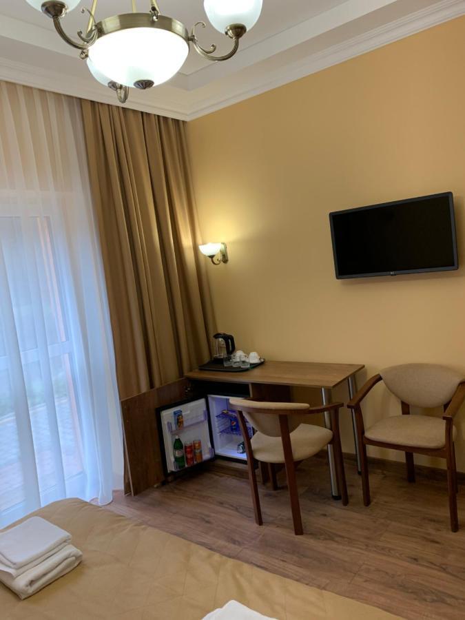 Hotel Сонячна Соната Poljana Exterior foto